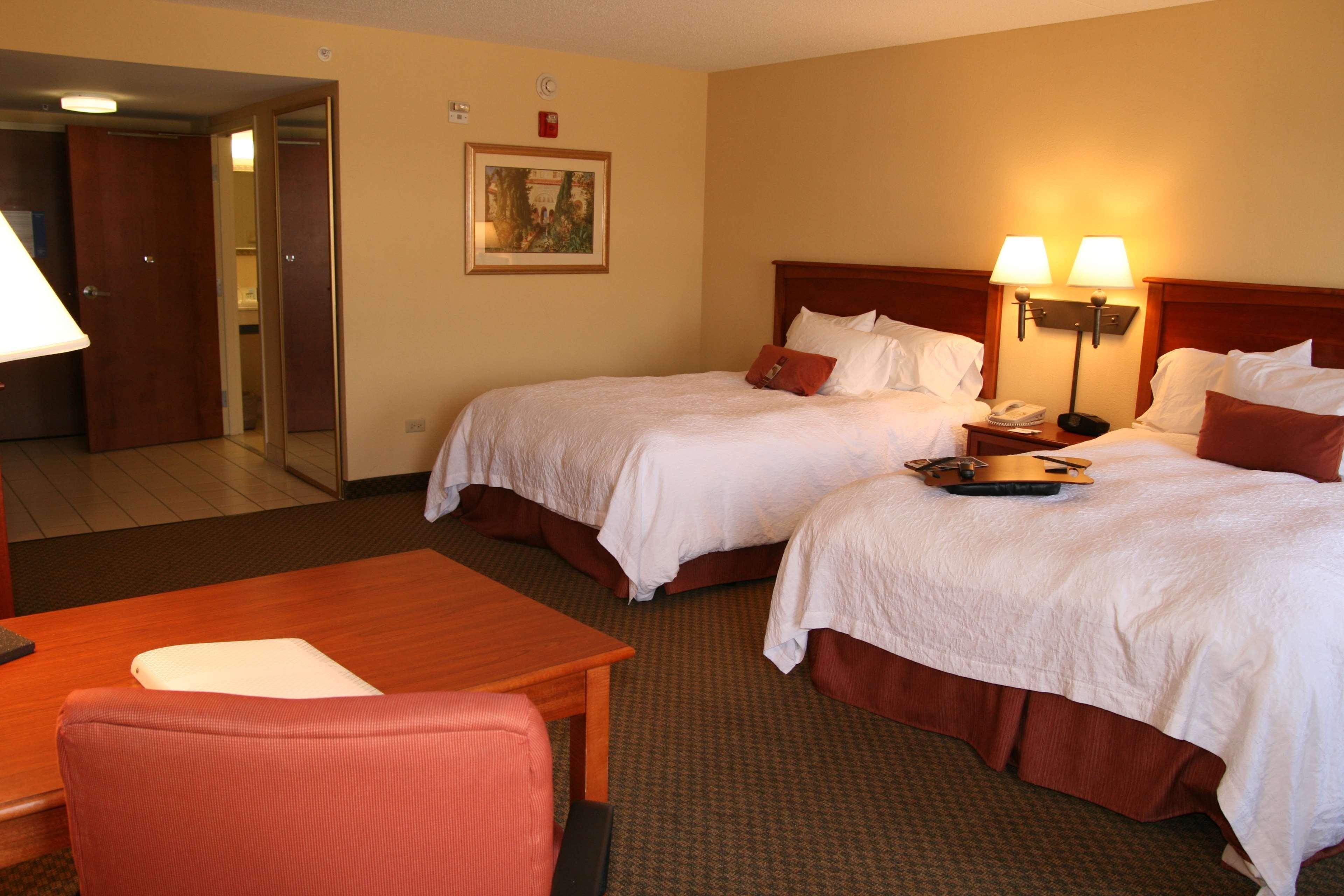 Hampton Inn Mchenry Værelse billede