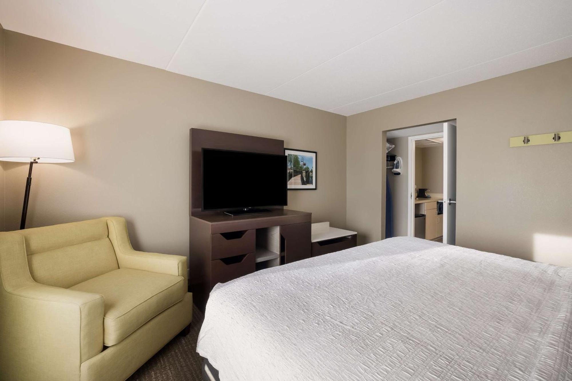 Hampton Inn Mchenry Eksteriør billede